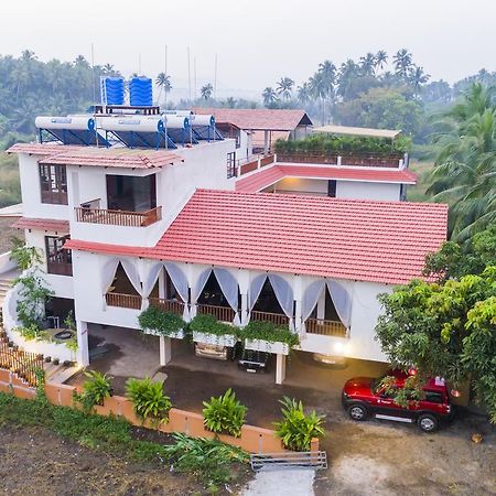 Bougainvillea Hotel Alibag Exterior photo