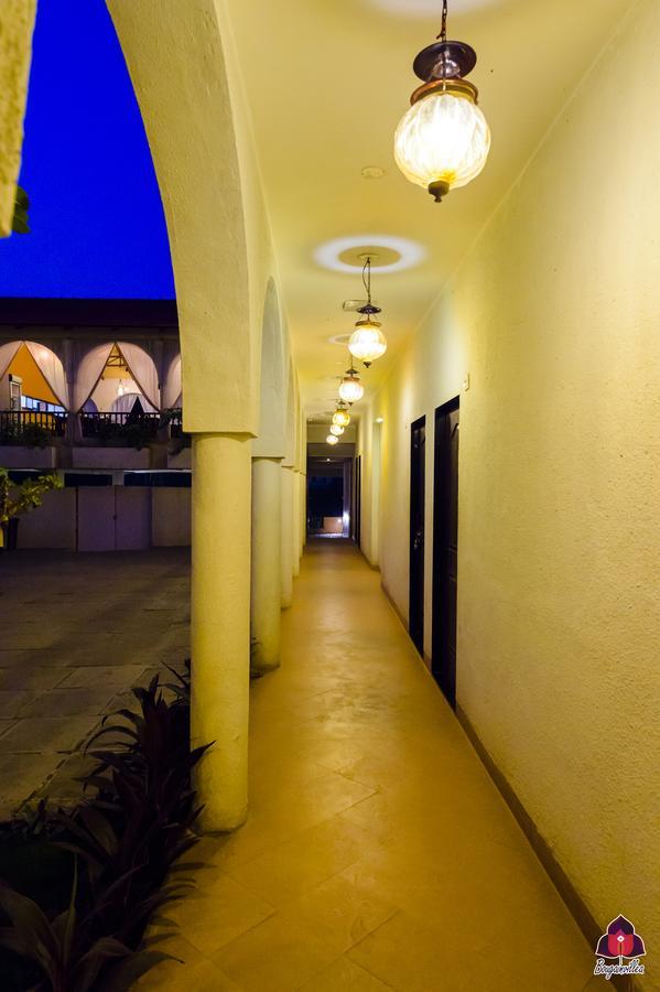 Bougainvillea Hotel Alibag Exterior photo